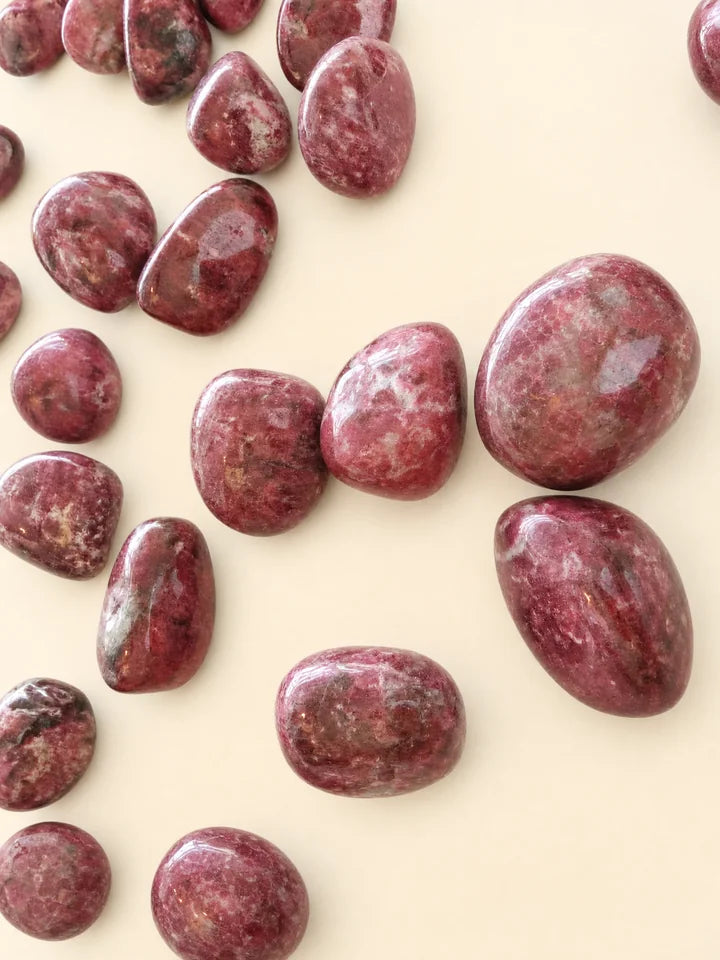 Thulite Burattata